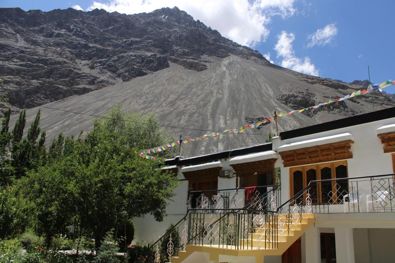 Sernang Homestay Hundar Exterior foto